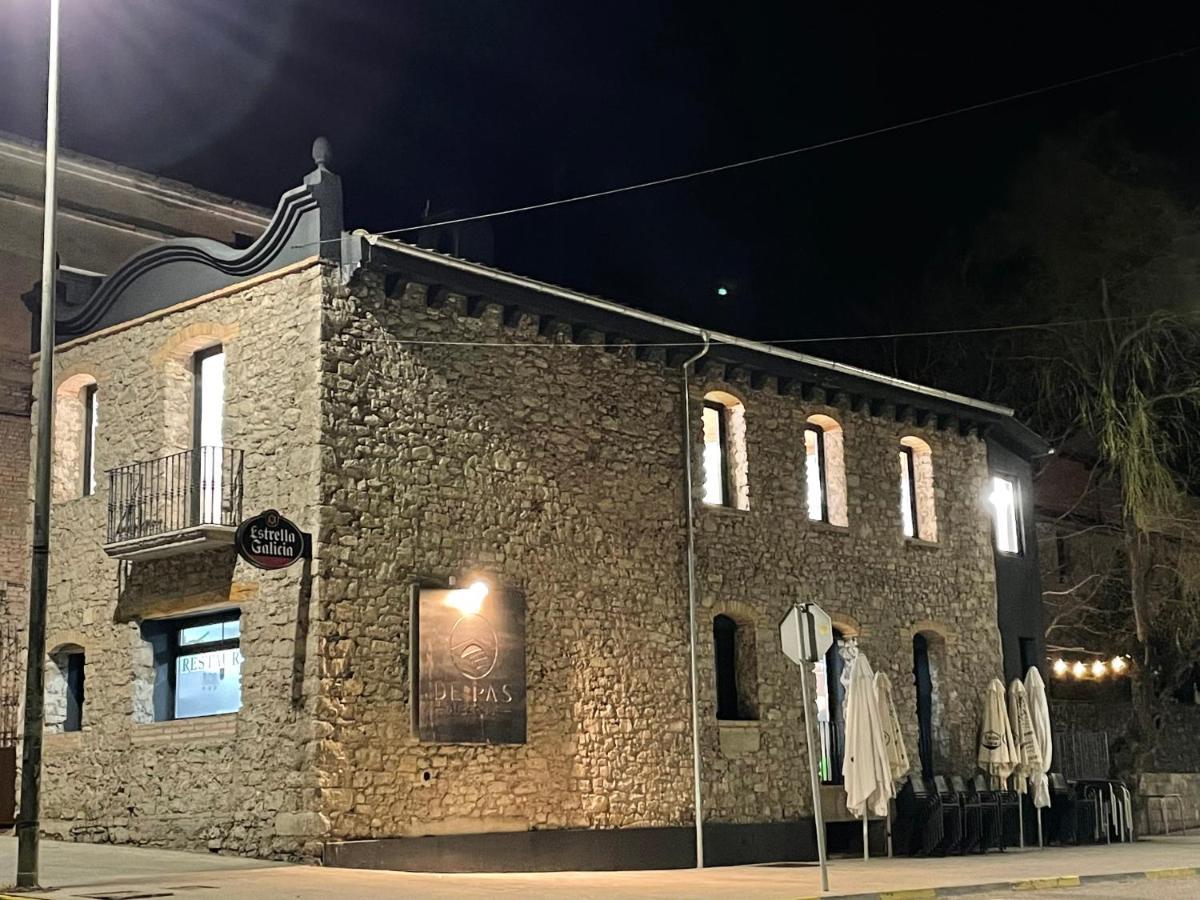 Albergue De Pas El Pont de Suert Exterior photo